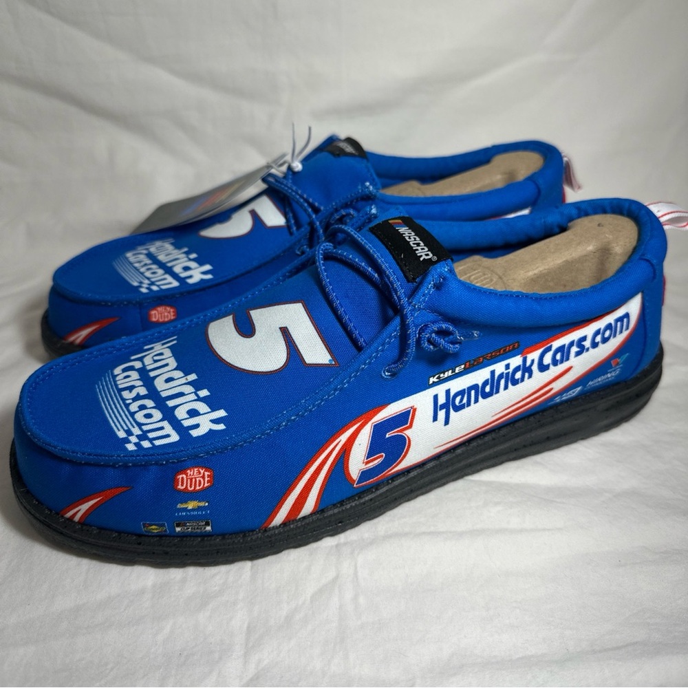 Hey Dude Wally Nascar Kyle Larson Electric Blue Men's Size 11 Slip On Shoes
